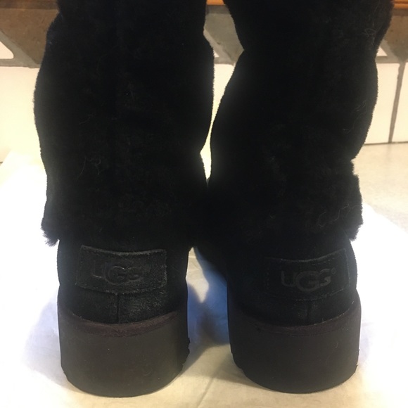 ❤️UGG ARIELLA LUXE DIAMOND TREADLITE BLACK EUC - Picture 13 of 16